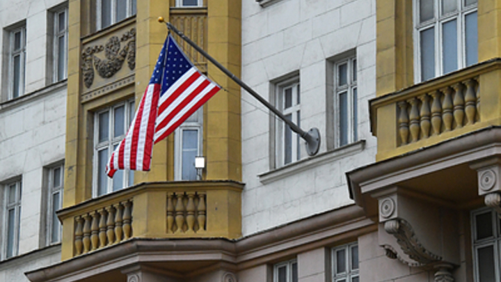 Трое детей главы Минобороны Украины Умерова стали гражданами США