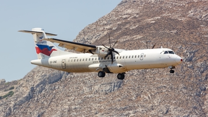 Reuters пожалел пассажиров Air India в Магадане: Кормят рисом, розетка одна