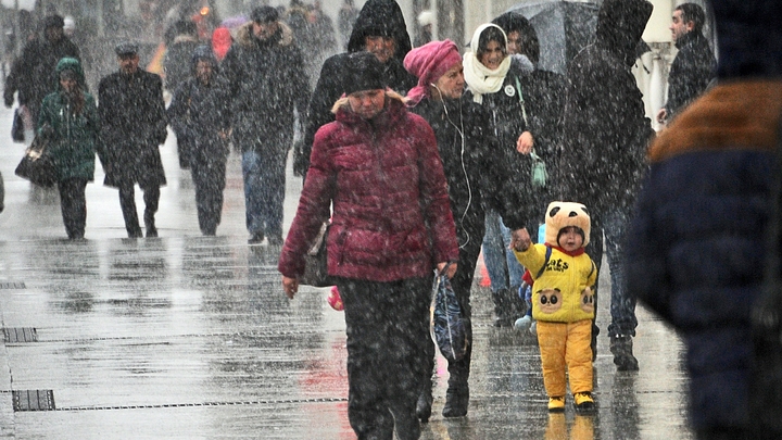 Синоптики спрогнозировали мокрый снег в начале октября в Свердловской области