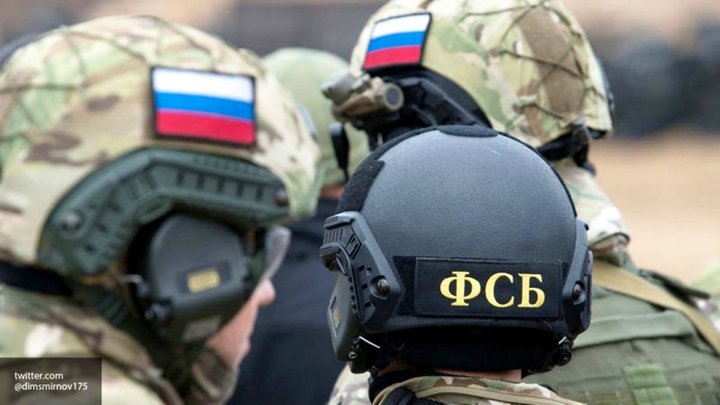 ФСБ опубликовала видео обысков у участников ОПГ из Минэкономразвития