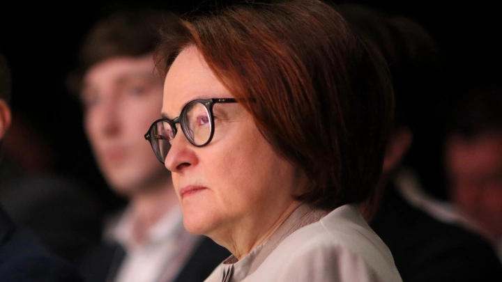 Хватит мечтать о повторении чуда Китая. Набиуллина одёрнула всю Россию: Стоять ровненько на месте