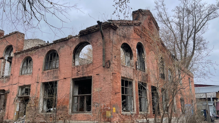 По совету градозащитников: четыре ветхих здания решили снести в Канавине