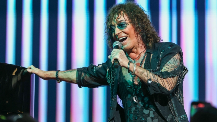 Главный молчун едет из США в Россию. Валерий Леонтьев. Сколько стоит патриотизм?