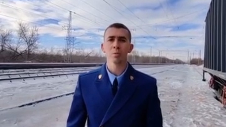В Самарской области с рельсов сошел вагон грузового поезда