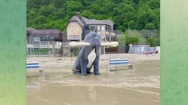 Курорты Краснодарского края ушли под воду после мощного ливня