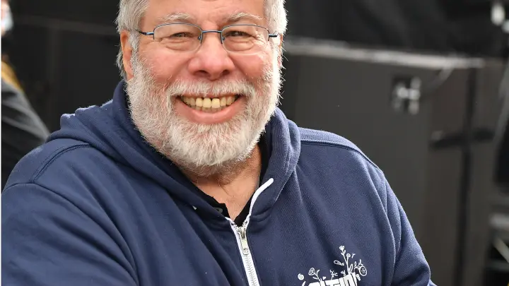 Сначала Аллен, теперь легенда IT. Москва набирает обороты, пока в Киеве ноют радикалы