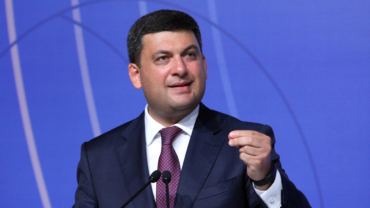 «Тратим 5% ВВП в день»: Премьер Украины рассказал иностранным дипломатам о госдолге