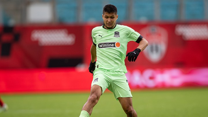 Ильзат Ахметов официально перешёл в Зенит