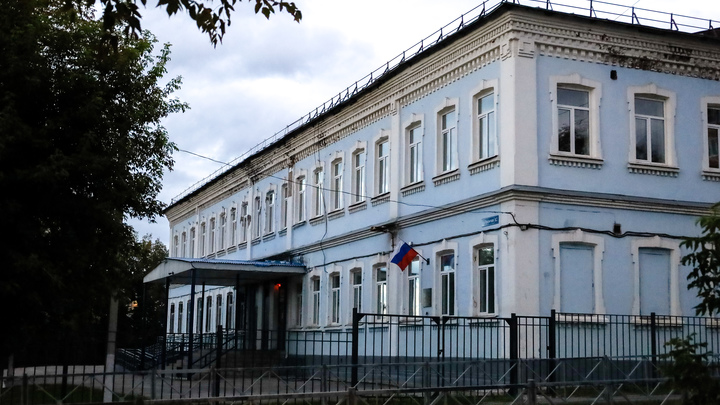 В Токмаке отремонтировали школу на средства ФРТ