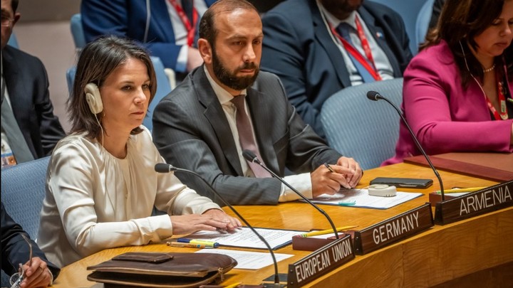 Ереван бросил камень в сторону России: Армения запросила миссию ООН