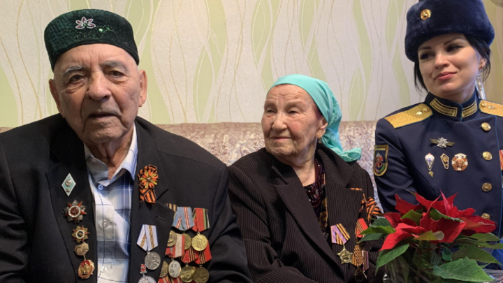 Участники СВО поздравили 97-летнего участника Великой Отечественной войны