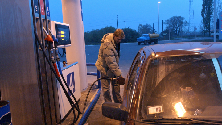 Издержки самоизоляции? Цены на бензин рухнули ниже себестоимости