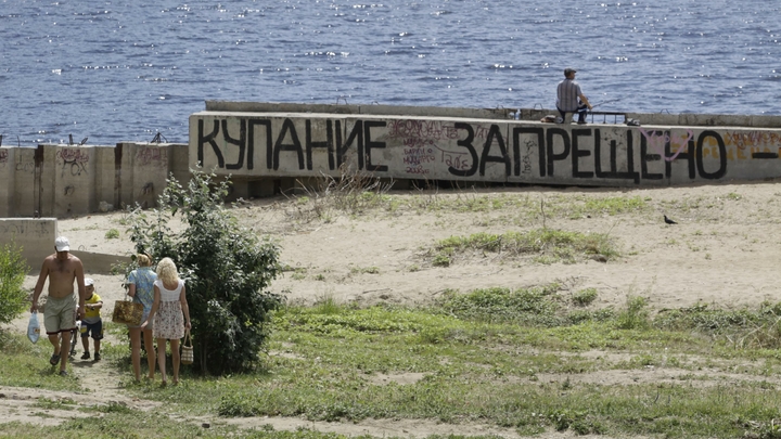 В Новороссийске начали штрафовать за купание в неположенных местах