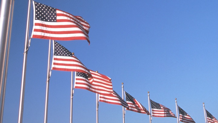 Белый дом ушёл в отказ после вопроса о тайном канале с Россией