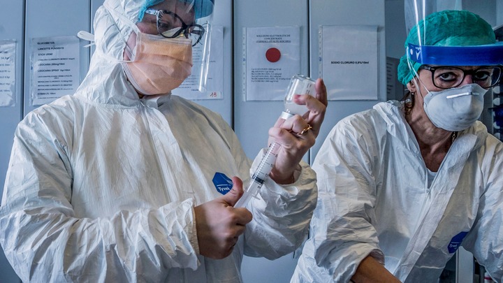 Это монстр: Американка подхватила коронавирус после трёх недель в самоизоляции