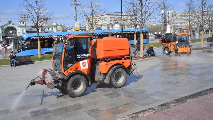 В Нижнем Новгороде тротуары выложат тактильной плиткой для безопасности пешеходов