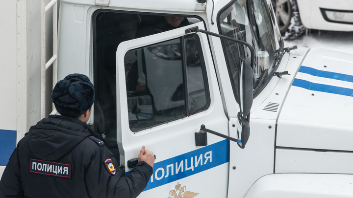 Поздравление на День участкового: стихи и проза к празднику