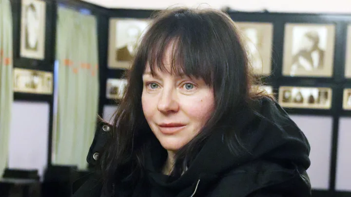 Евгения Добровольская. Враньё после смерти артистки. Так прощаться нельзя