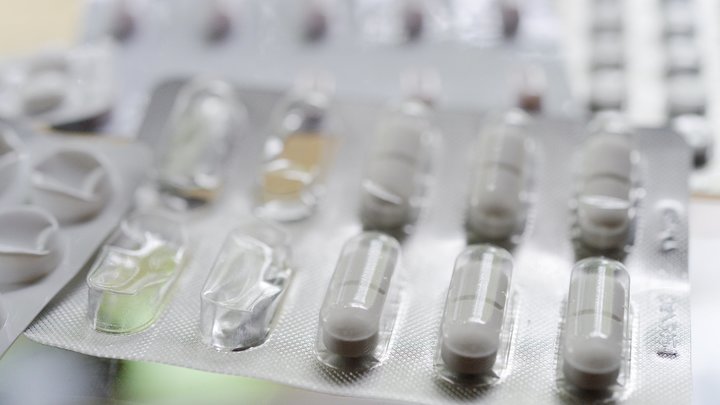 Известное лекарство провоцирует кровоизлияние в мозг: Предупреждение от доктора Мясникова