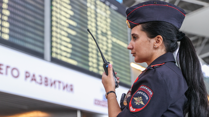 Посетителей екатеринбургского аэропорта Кольцово срочно эвакуировали на улицу