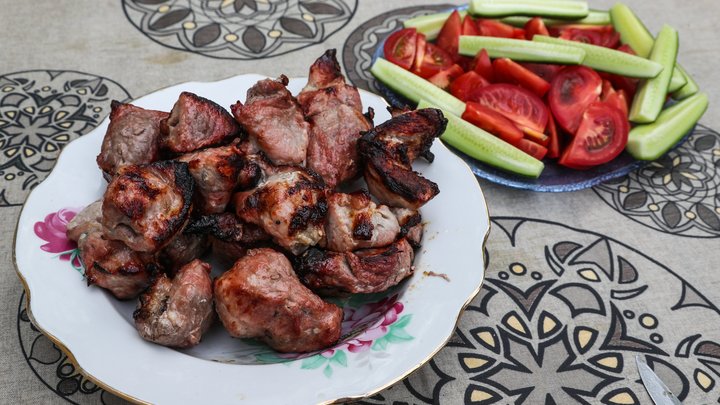 Опасно для здоровья! Какую посуду использовать для шашлыка?