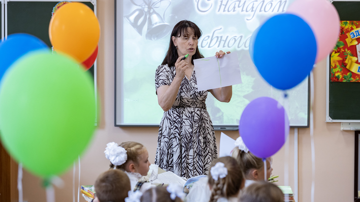 Введут труды, а телефоны запретят: Какие новшества ждут школьников с 1 сентября