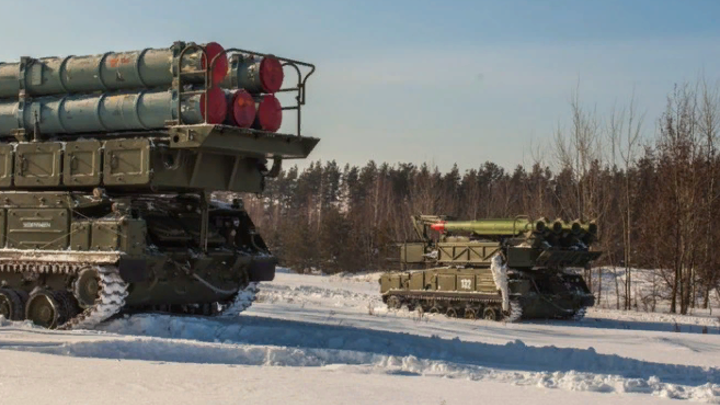 Изматывают нашу ПВО: Представитель ВВС Украины пожаловался на воздушные шары из России