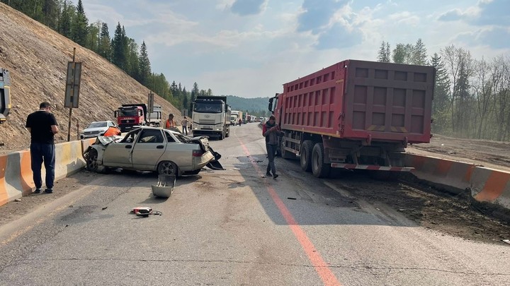 На М-5 в Челябинской области ограничили движение из-за ДТП