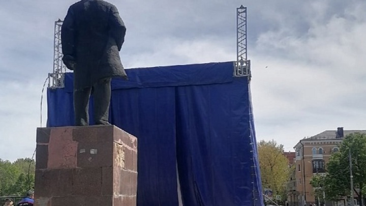 Жители Ростовской области возмущены пренебрежением местных властей к истории России