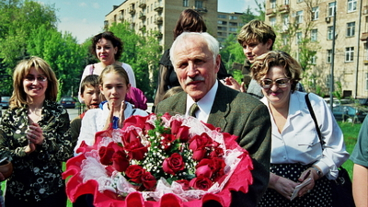 Ворошиловский стрелок: Дед из легендарного фильма в жизни был Димой, прошедшим Афган