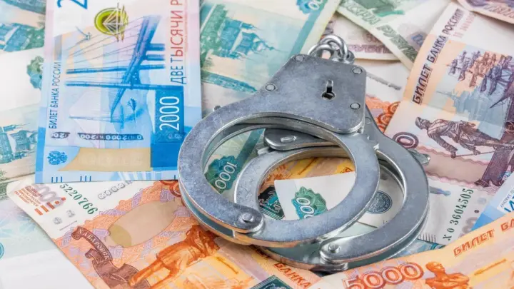 Коррупционные скандалы продолжаются. За взятку задержан бывший помощник премьер-министра Татарстана Латыпов