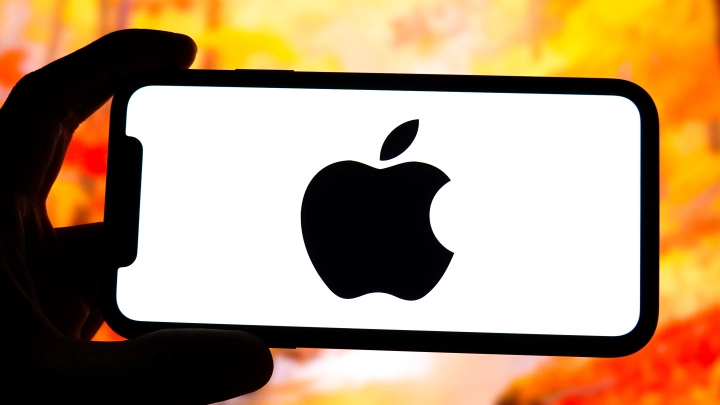 Уязвимость в iMessage позволяла следить за журналистами