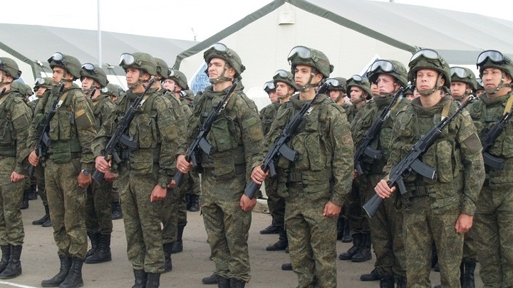 Президент Зеленский подписал закон о продлении срока действия военного положения на Украине