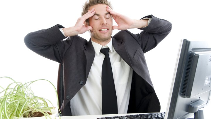 Чем грозит выгорание на работе: Врачи предупредили о скрытой опасности