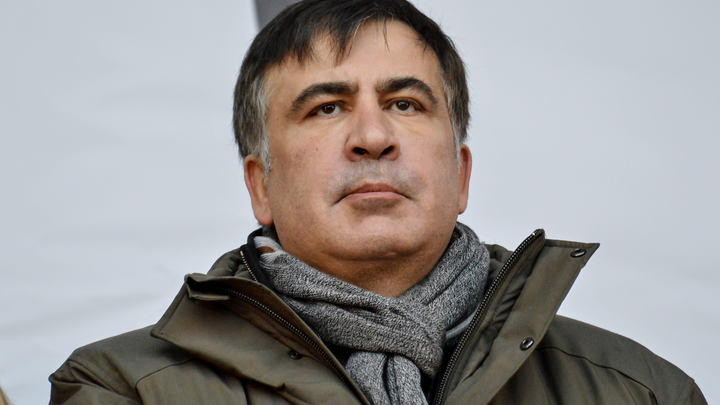 Саакашвили вывезли из тюрьмы на вертолёте: Названо новое место пребывания политика