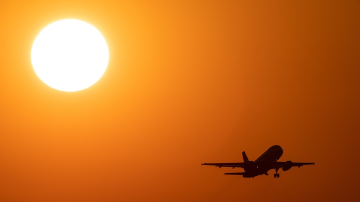 Хорватия строит козни: Русским дипломатам отказали в вывозном рейсе