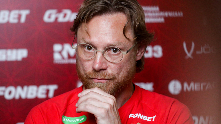 Сафонов уже прошёл медосмотр в ПСЖ. На днях его подпишут — Валерий Карпин