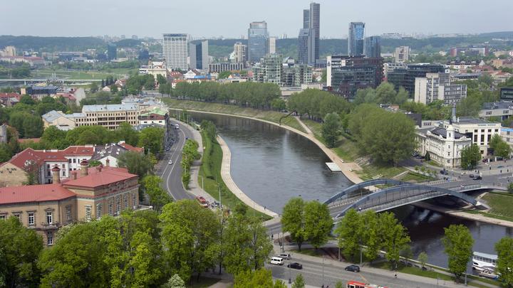 В Литву слетится вороньё: Ненавистники России обсудят Россию. Программа говорит сама за себя