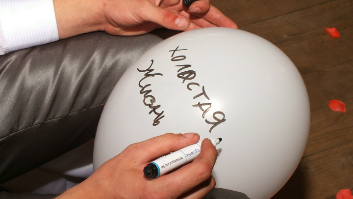 День холостяка: поздравления в стихах и прозе