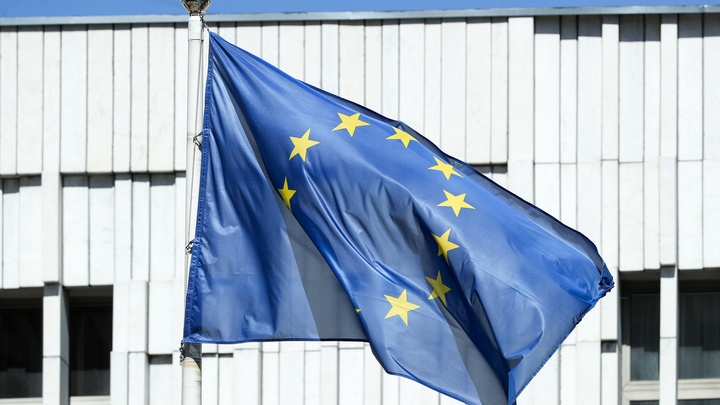 Bloomberg: Европа больше не может производить оружие для Украины