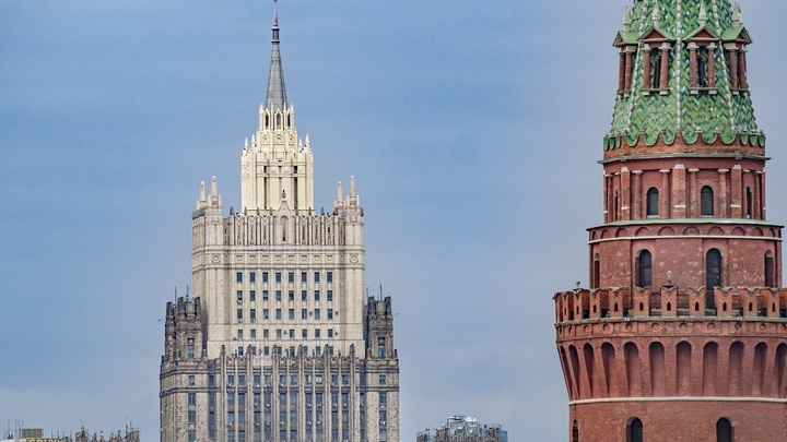 Обама и не только: МИД России ответил на санкции США. Это затронуло 500 американцев