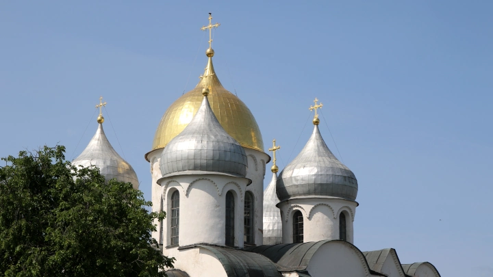 Троица в 2025 году: когда отмечается, обычаи, правила и запреты
