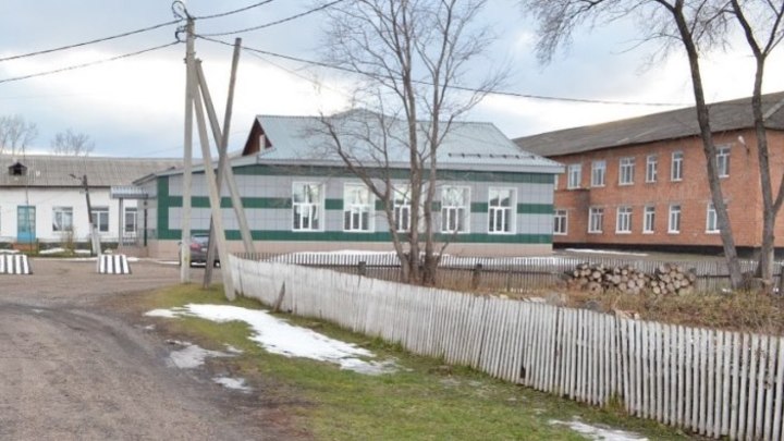 Школу 1937 года постройка капитально отремонтируют в Кузбассе