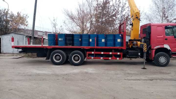 Из гаража в Новосибирске изъяли больше пяти тонн незаконного бензина