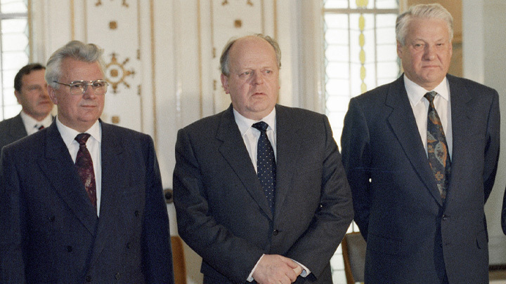 Уничтожая Империю: Элиты в России играют против страны - Виктор Алкснис