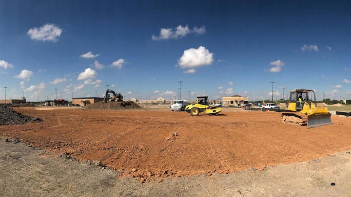 В Новокубанском районе Краснодарского края приступили к строительству спорткомплекса