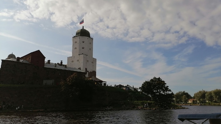Ленинградская область станет Петербургской? Город накрыла волна переименований