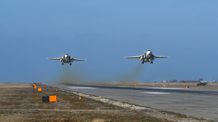 В районе острова Змеиный сбит украинский Су-24