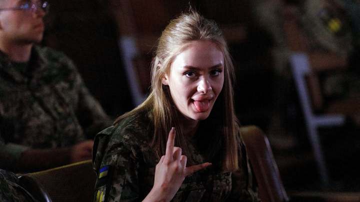 Где они всплывут в следующий раз?: Девять поварих Азова* вернули Украине. Полковник ответил на непростой вопрос русских