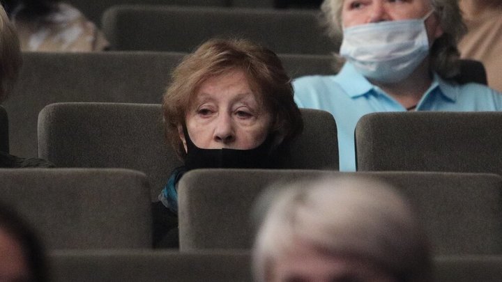 Куда теперь - Киев, Израиль, Прибалтика? Ахеджакова осталась без последней роли в России